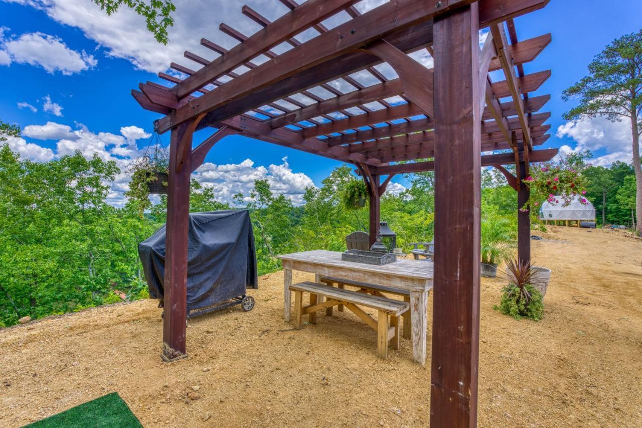 The Gemini-A Dreamy, Waterfront Tiny Cabin Rogersville Exterior photo