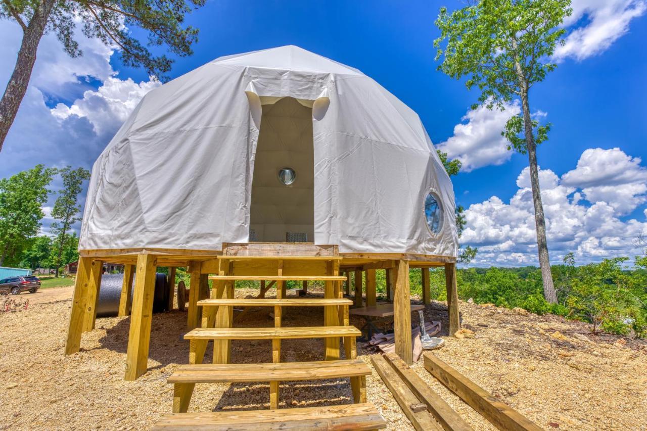 The Gemini-A Dreamy, Waterfront Tiny Cabin Rogersville Exterior photo
