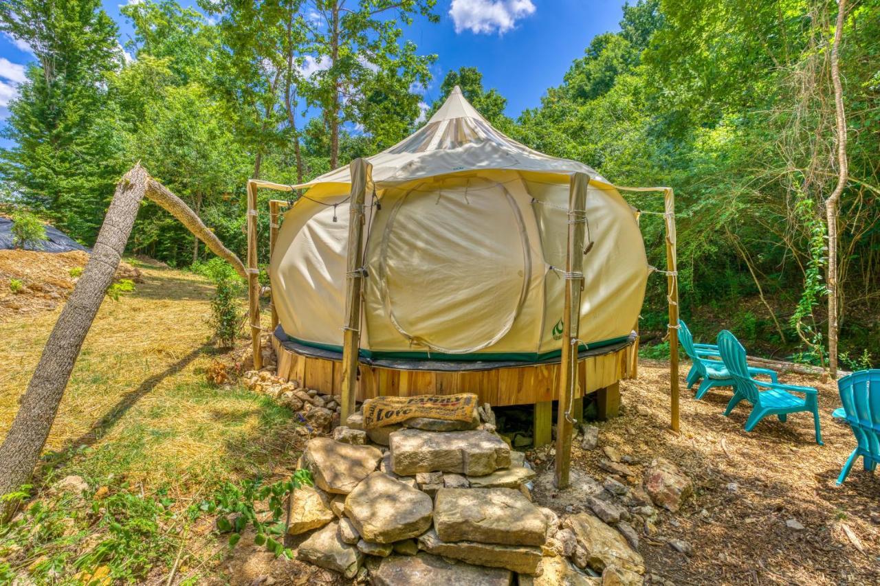 The Gemini-A Dreamy, Waterfront Tiny Cabin Rogersville Exterior photo